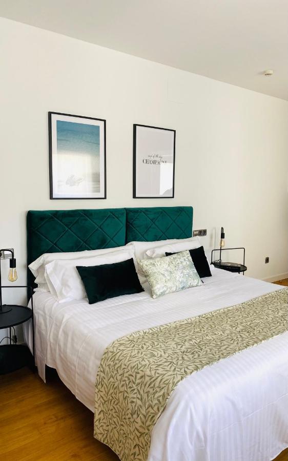 Hotel Carbonell Лянса Екстер'єр фото