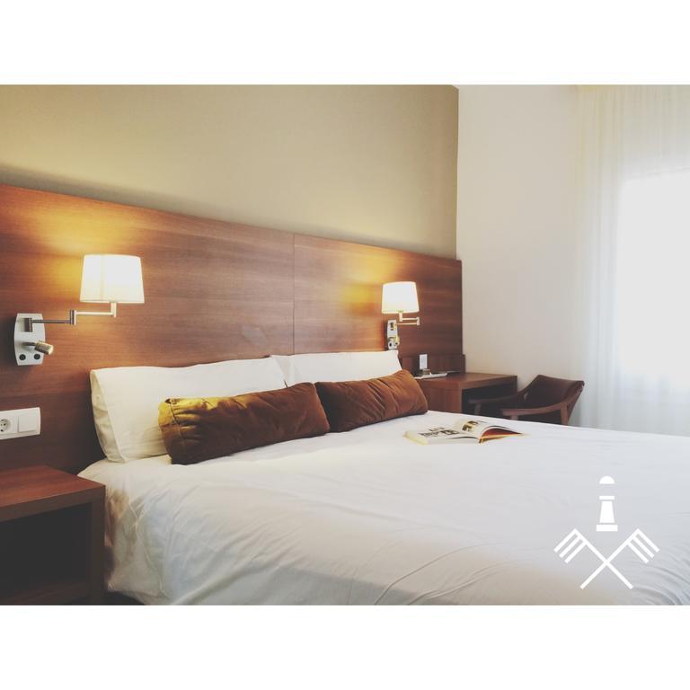 Hotel Carbonell Лянса Номер фото